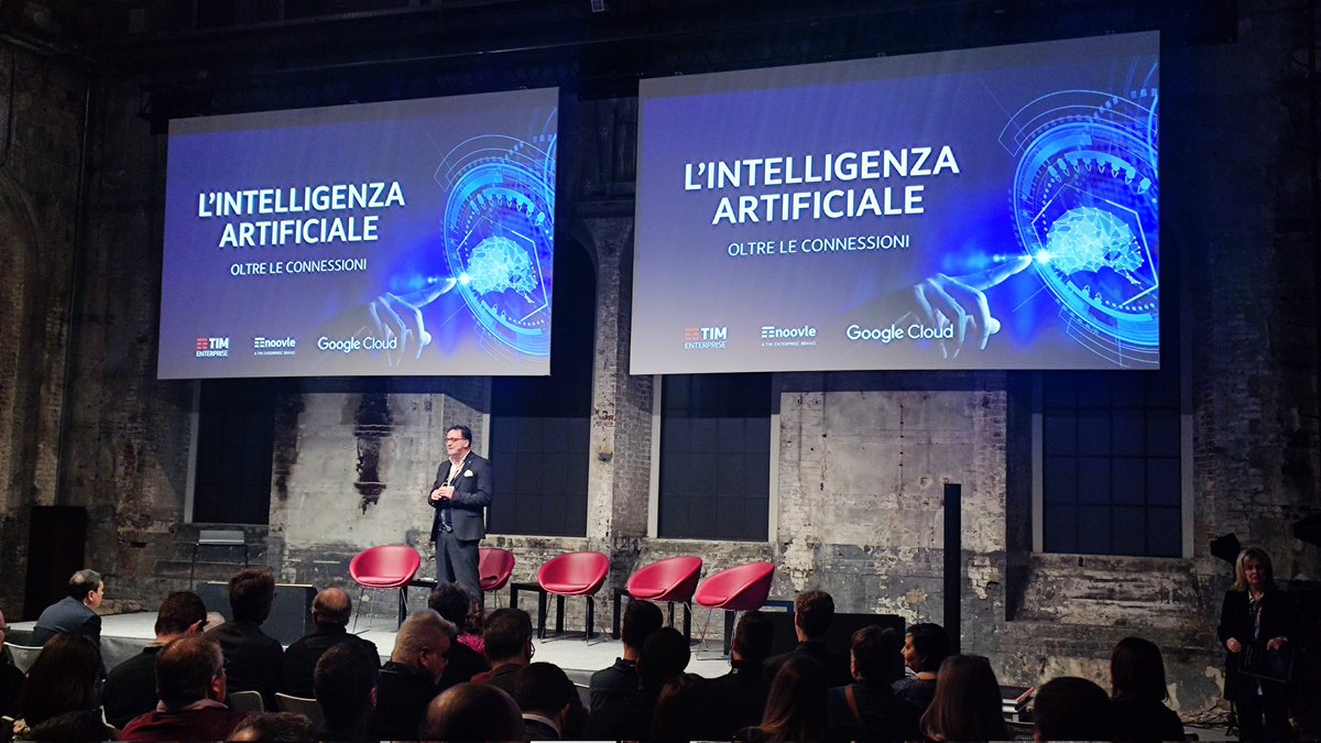 Noovle_SpA's tweet photo. "L'Intelligenza Artificiale #OltreLeConnessioni" prosegue con la presentazione delle Soluzioni e delle Demo a cura di Attilio Somma. 

#IntelligenzaArtificiale 
#LaForzaDelleConnessioni https://t.co/Z8JnHpCuOO