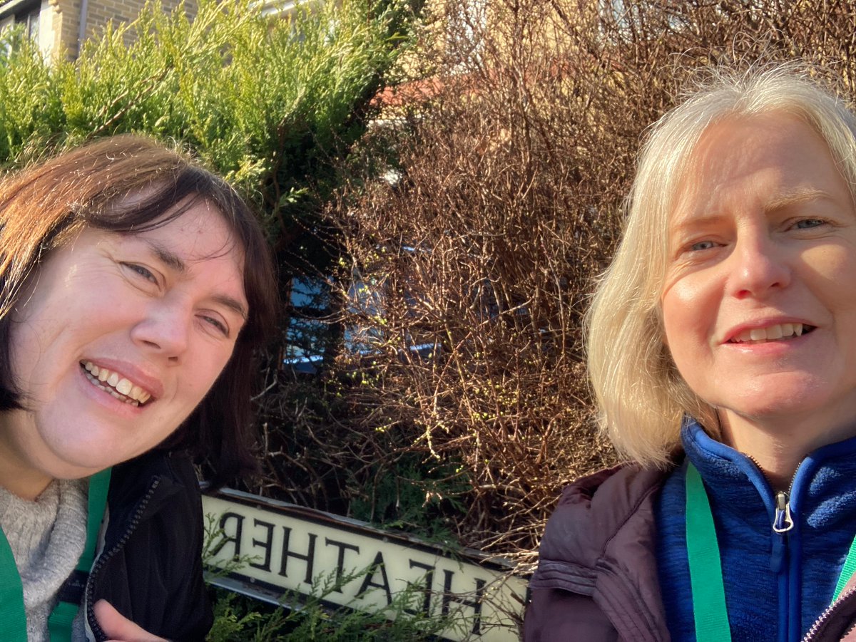 CommFirstWilts's tweet image. Village Halls Advisor Helen has been out and about in Calne, promoting a new #GetOutGetActive session featuring multi-sports and fun activities. The FREE, weekly sessions will on Monday 27th Feb (11am-12.15pm) at Calne Leisure Centre. For more info  contact @Sport4Wiltshire