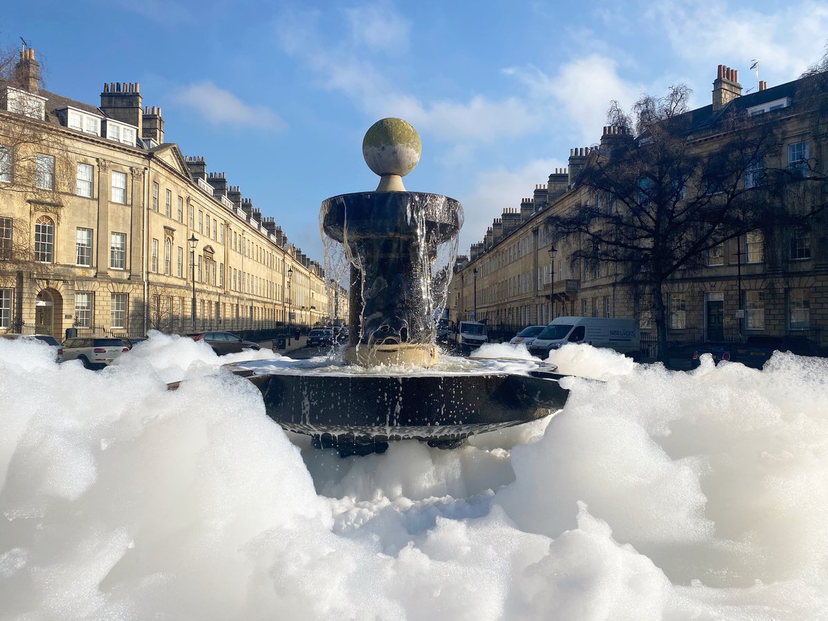 richardsonswift's tweet photo. It's all fun and games at Laura Place this morning due to an incredibly bubbly fountain!
.
.
#bath #lauraplace #bathuk #somerset #fountain #whatsoninbath #yourbathcity #bathlife #explorebath #visitbath #bathphotography #accountants https://t.co/oYC0QOfzrl