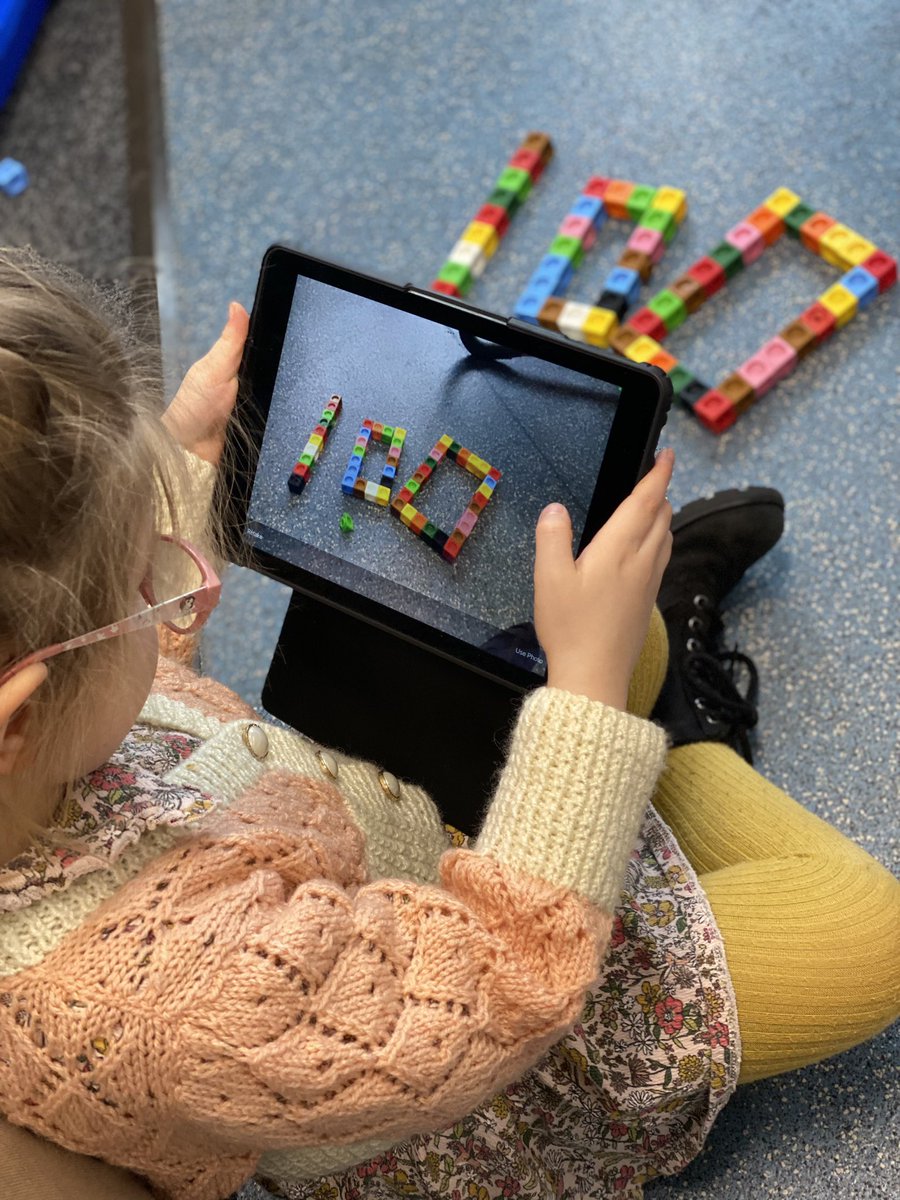 RyderDsm's tweet photo. We are celebrating 100 days in Reception @DaltonStMarys with lots of 100 activities and recording our learning on @showbie @successforalluk #100days #EYFS #independentlearners #welove100 #mathematicaldevelopment 💯💚 https://t.co/2XKCdkr9CR