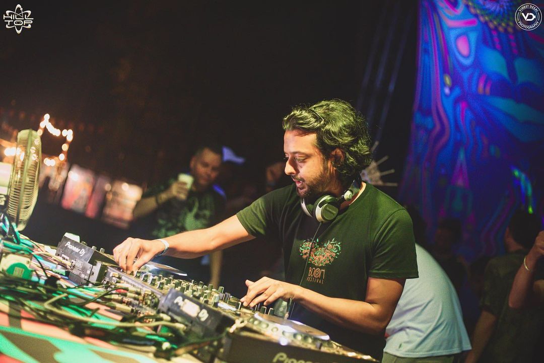 digital_om's tweet photo. Few shots from @StarLab_Music closing set at #HilltopFestival Day 2! Such an incredible experience! Mad props #hilltopgoa #hilltopagency
#starlab #starlabmusic #hilltopgoa #hilltopfestival #hilltopfestival2023 #digitalom #psytrance #goatrance #psygoa #goapsytrance https://t.co/Ae3na2NxbE