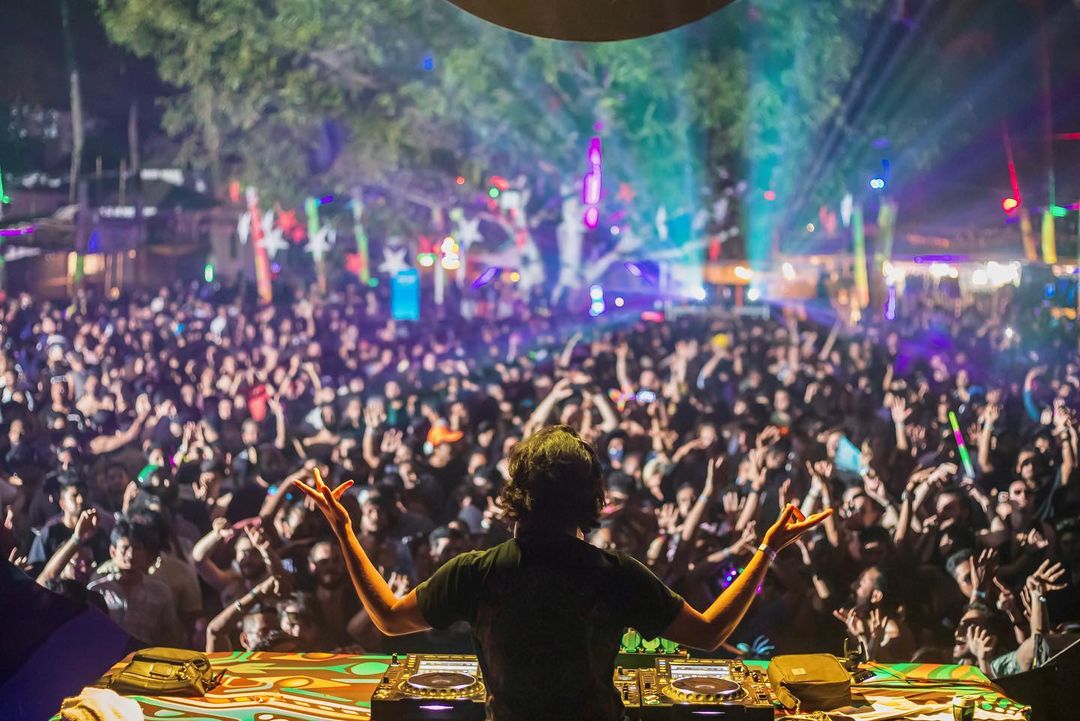 digital_om's tweet photo. Few shots from @StarLab_Music closing set at #HilltopFestival Day 2! Such an incredible experience! Mad props #hilltopgoa #hilltopagency
#starlab #starlabmusic #hilltopgoa #hilltopfestival #hilltopfestival2023 #digitalom #psytrance #goatrance #psygoa #goapsytrance https://t.co/Ae3na2NxbE