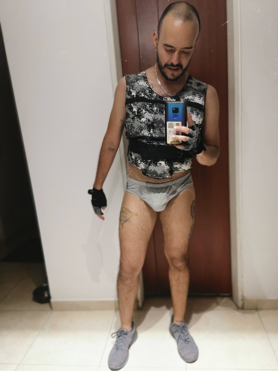 loganlegend3's tweet photo. Dia a dia https://t.co/uQU5ilYChN