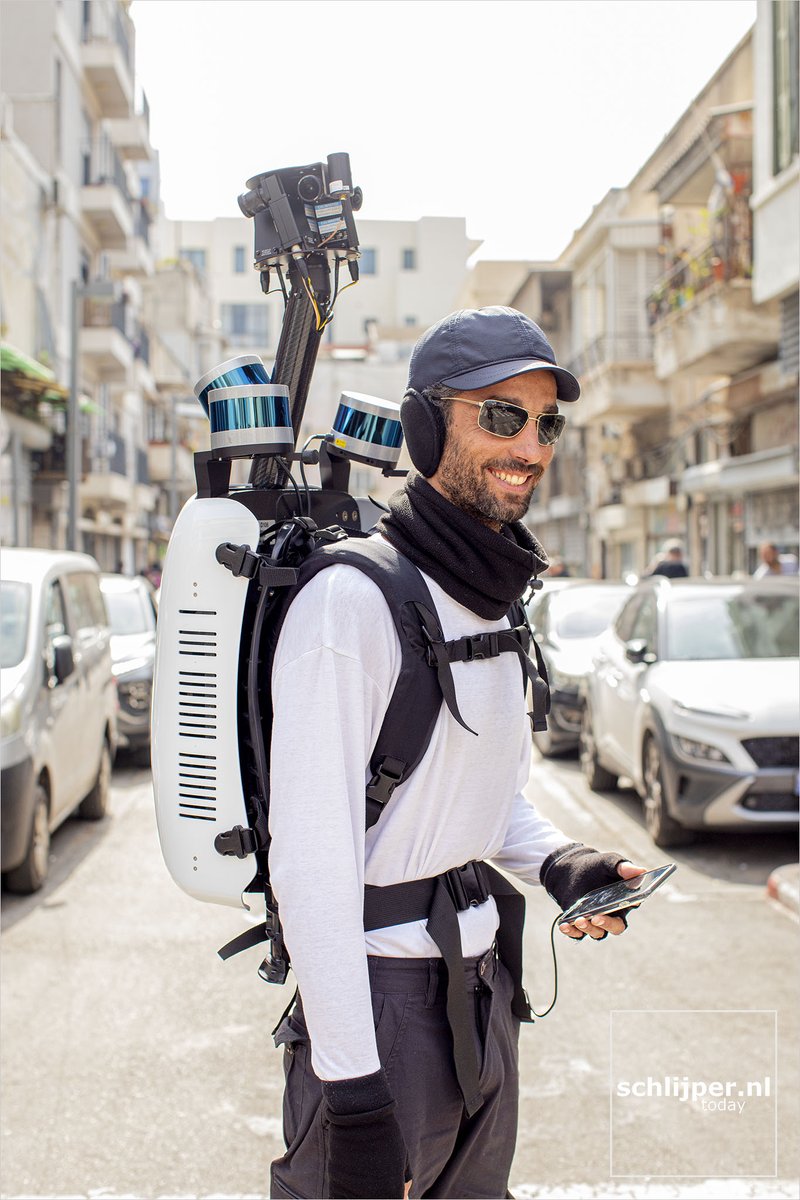 schlijperisrael's tweet photo. Cool! #AppleMaps is now shooting high quality #AppleLookAround imagery in pedestrianized streets in Tel Aviv!
13 02 2023 12:16 #TelAviv #Levinsky @Apple https://t.co/VoWoU7LG86