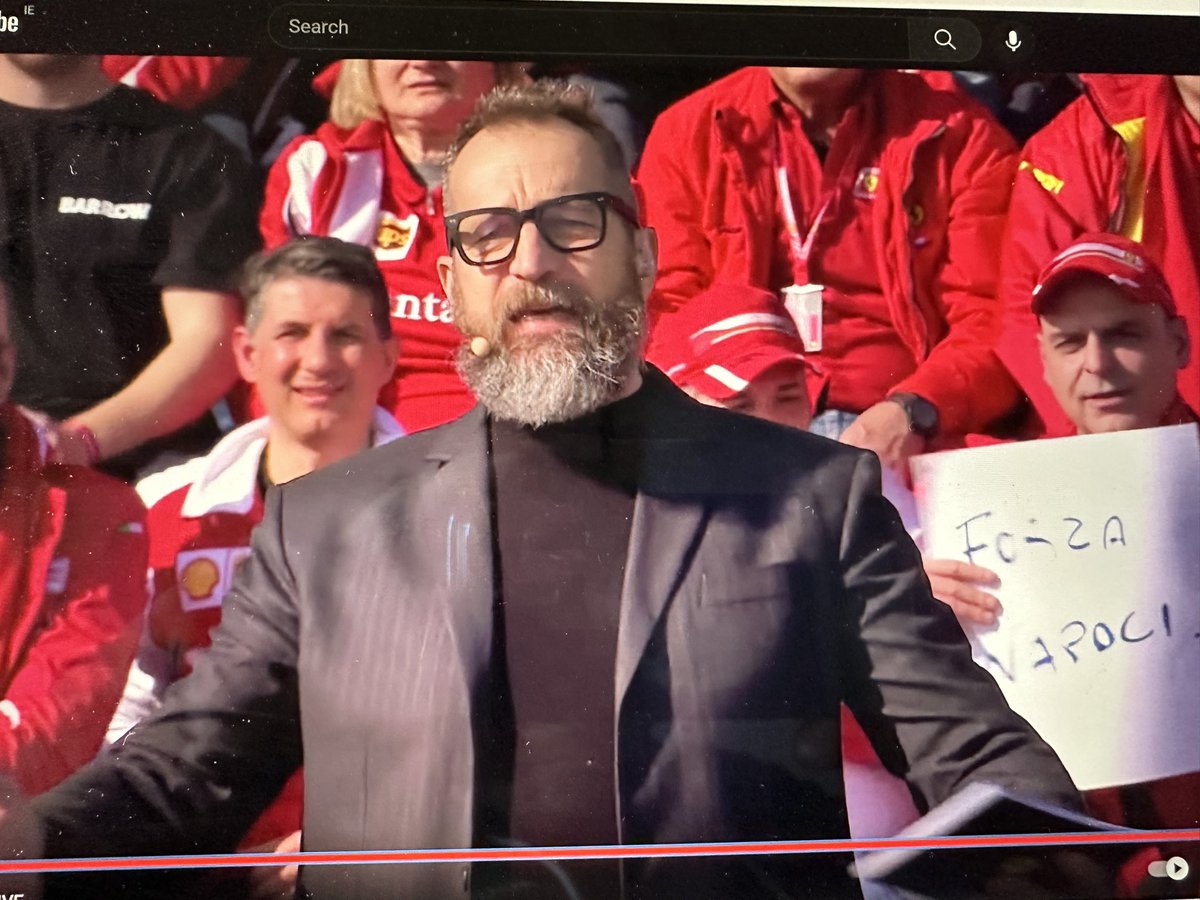 ciro_borrelli's tweet photo. The hero 😂#SF23 #Scuderiaferrari https://t.co/2SXXdHCLOz