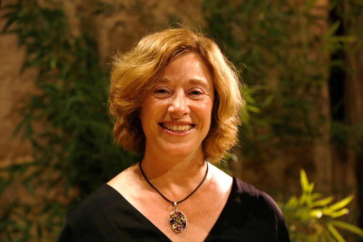 🔴 Mireia Barrera serà la directora titular del CJNC per un període de dos anys

Estarà al capdavant del projecte fins al 2025, liderant una nova etapa que buscarà potenciar-ne el vessant formatiu d'alt nivell.

🗣 Audicions: 17, 18, 19/03 a <a href="/esmuccat/">ESMUC</a> 

cjnc.mcc.cat/2023/02/14/el-…