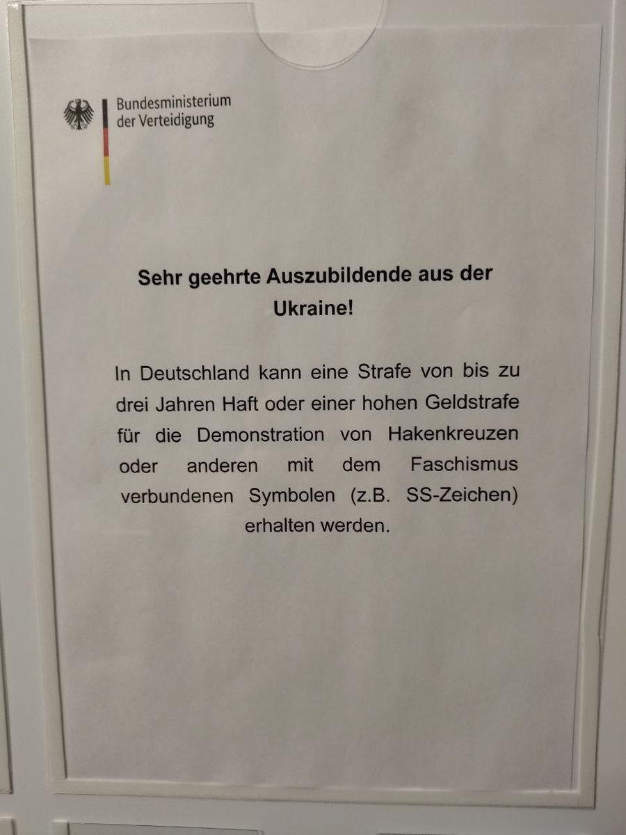 GrafZackenfels's tweet photo. Zumindest das @BMVg_Bundeswehr weiß offensichtlich, wer da aus der #Ukraine von #Selenskyj zur Ausbildung nach #Deutschland geschickt wird.
Gebt denen noch #Kampfjets und wir brauchen tatsächlich bald #Bunker! https://t.co/ZyBPdNEE1h