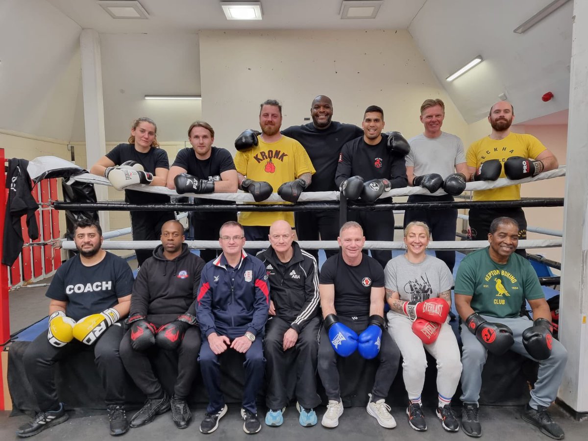 Congratulations to all candidates on passing their L2 Club Coaches Course.
Thanks to Harrow ABC for the venue and Assessor Mick Gannon
#GrassRootsCoaches