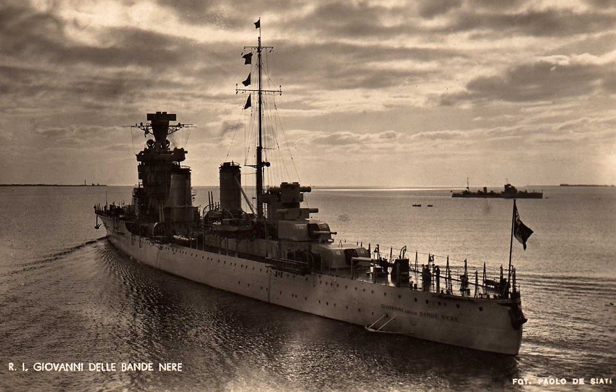 TAmarcord's tweet photo. The #lightcruiser "Bande Nere" of the Italian #RegiaMarina. His interesting story (1928-1942) in the IG post: https://t.co/fEhAxfw7gp

#cruiser #ww2ship #royalnavy #ww2cruiser #ship #navy #warship #italiannavy #marinamilitare #relitto #ww2wreck #relitti #stromboli #puntastilo # https://t.co/2krzd60NDz