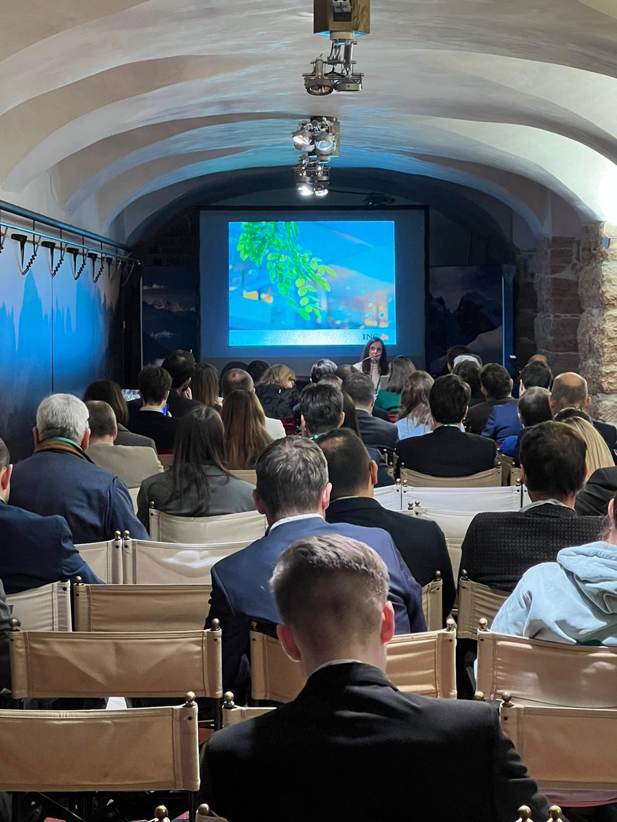 EEMActionPlan's tweet photo. We kicked off the day w/ an overview from Maureen Schuller (ING) on the EU regulatory &amp; supervisory framework around ESG. #FinancingGreen #GreeningFinance https://t.co/NZOVtKtOrr