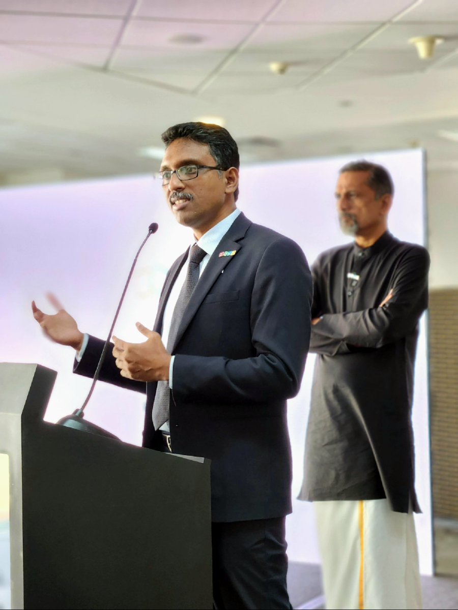 nanyasrivastava's tweet photo. #Zoho to invest AED100mn in Dubai for expansion. Grows 10x in 5 years since starting operations with 5-yr CAGR of 60%. @ZohoMENA @shabdar @svembu @hyther #ZoholicsDubai https://t.co/2EnFOZNgsw
