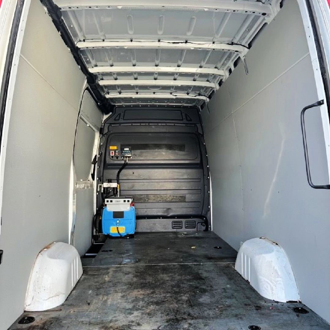vehicleaccltd's tweet image. A Mercedes Sprinter has come in for the following to be supplied and fitted:
• Polypropylene lining sides and doors
Call or email us today for a FREE quote
0117 379 0279 / sales@vehicle-accessories.net
#vehicleaccessories #polylining #polyliningkit #vanlining #polykit #polysides