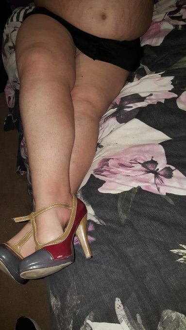 come and check out my fan page, lots of juicy content <3  https://t.co/VJhggkjU0c #bbw #bbwlovers #bbwescorts<a href="/tag/legs"class="tags"><span>#legs</span></a><a href="/tag/heels"class="tags"><span>#heels</span></a><a href="/tag/bbw"class="tags"><span>#bbw</span></a><a href="/tag/pornhub"class="tags"><span>#pornhub</span></a><a href="/tag/bbwlovers"class="tags"><span>#bbwlovers</span></a><a href="/tag/bbwporn"class="tags"><span>#bbwporn</span></a>