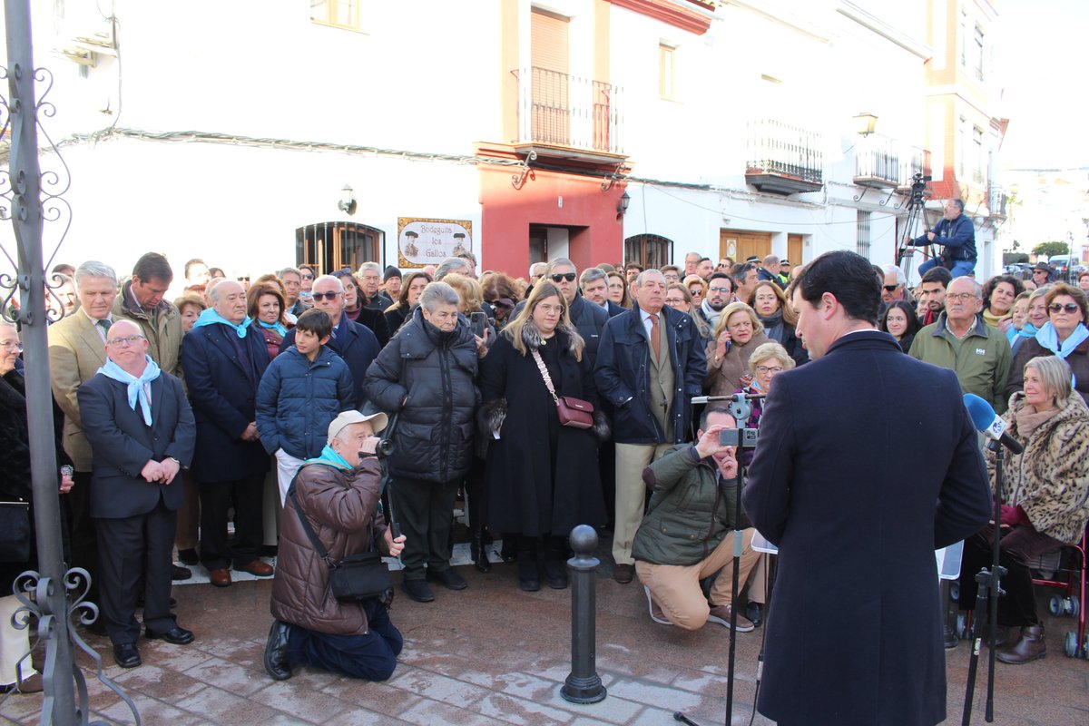 AytoConstantina's tweet photo. INAUGURADA LA GLORIETA "CONCHA MEJÍAS" EN #CONSTANTINA 
Toda la información: https://t.co/fgFfO9dLgr https://t.co/Otp1lVzsEr