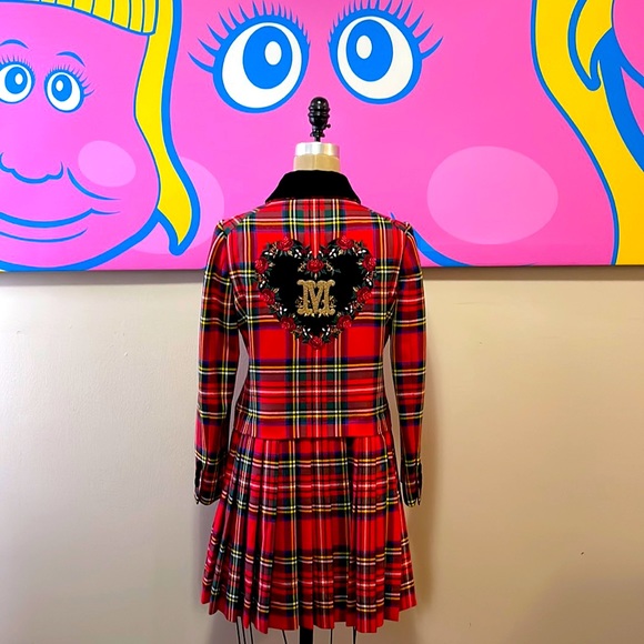 WalkerViden's tweet photo. So good I had to share! Check out all the items I'm loving on @Poshmarkapp #poshmark #fashion #style #shopmycloset #moschino #luckybrand: https://t.co/dWfoiOLSjZ https://t.co/0RwKMqNWps