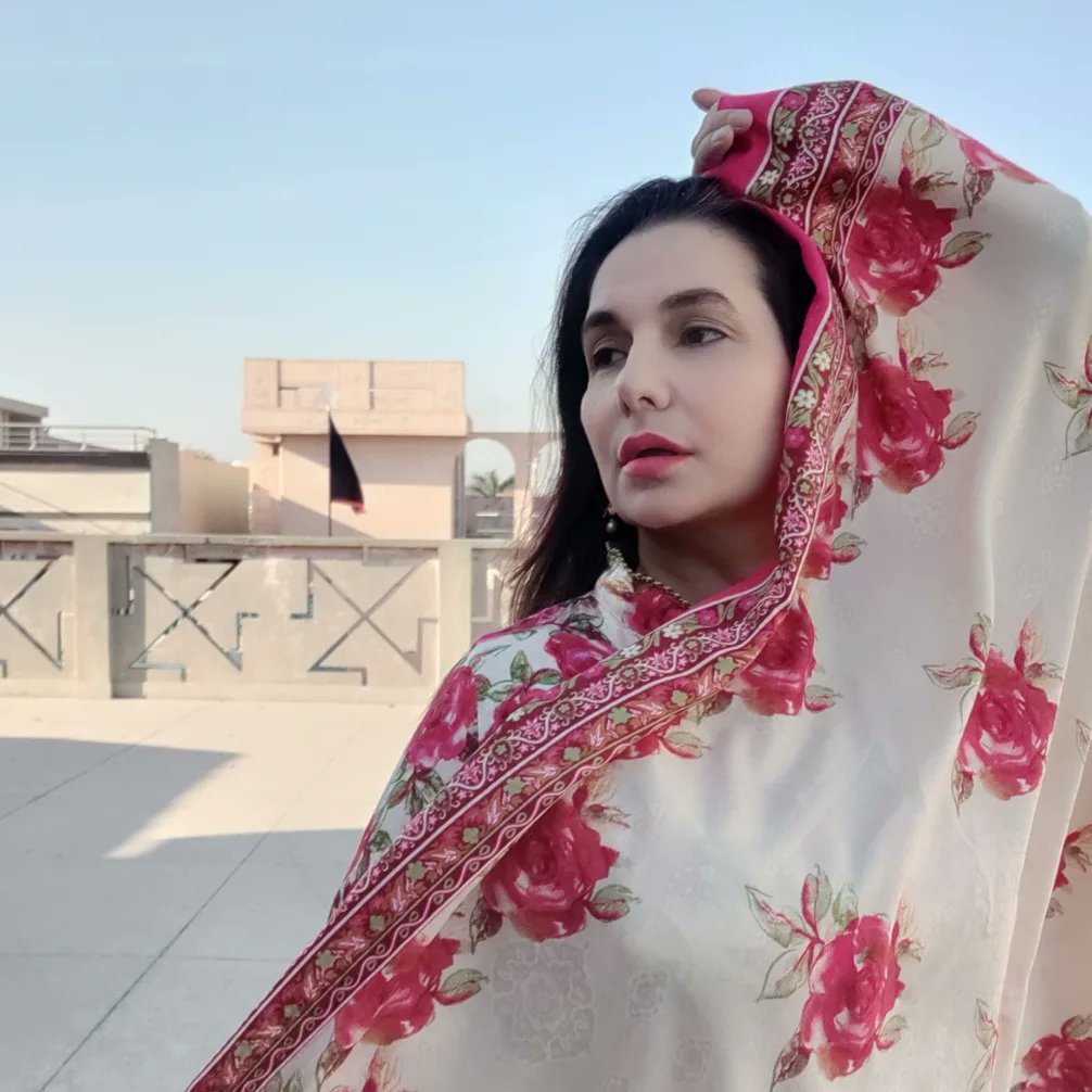 muskan_jay's tweet photo. #wardah clothing brand #wintercollection #nomakeup #lookchallenge #muskanjay #beautyofpakistan  #pakistanifashion #pakistanistreetstyle #pakistanjewellery #pakistanidesigner #pakistaniactresses https://t.co/Ltr4Wh5oLw