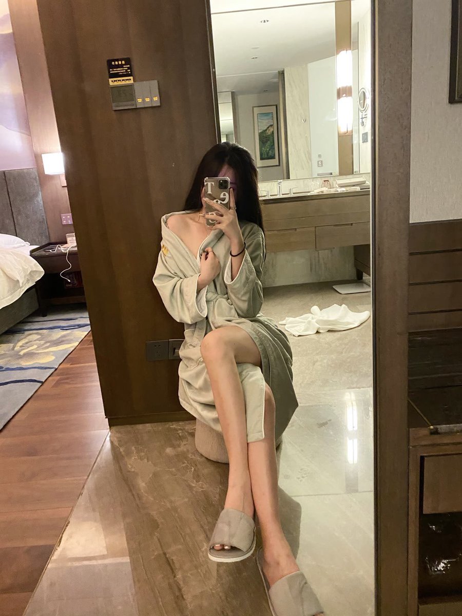 ting2619's tweet photo. 情人节没有人一起过的，来这里集合了喂 #女s #女王 #女攻男受 #江苏 #反差 https://t.co/hMAa81SrpA