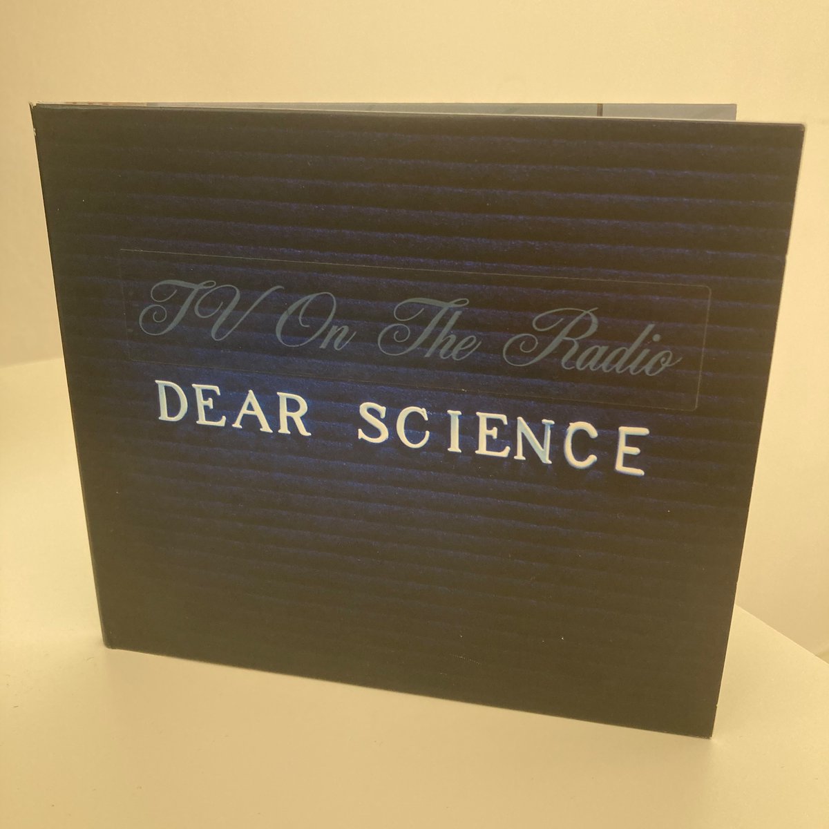 dylancurtis's tweet image. The return of #digipackdinsdag want huiswerk n.a.v. Meet Me In The Bathroom (gaat die film zien/dat boek lezen)

#meetmeinthebathroom
#compactdisc 
#makethedigipackgreatagain