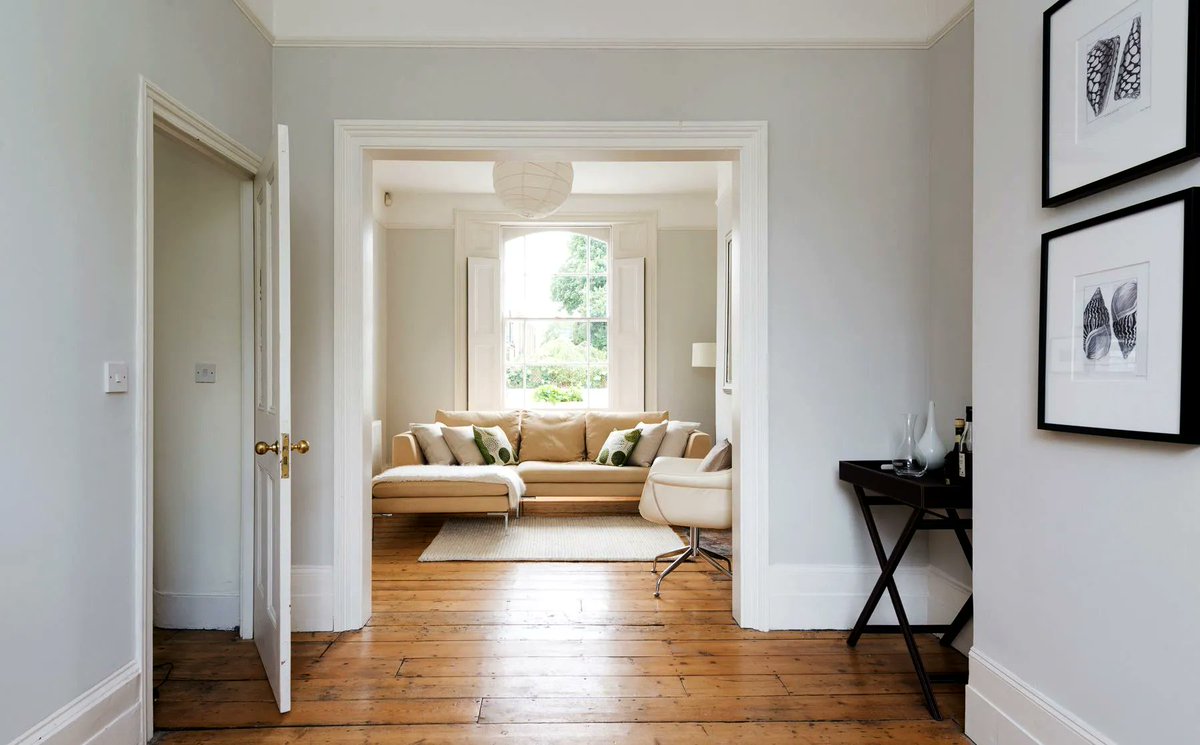 RobinsonStn's tweet photo. Make buyers fall in love with your property at first sight this Valentine's Day. Contact @RobinsonStn to see how #PropertyDressing can woo viewers into putting that offer in
https://t.co/RY3qibLI2n #ValentinesDay #PropertyStyling https://t.co/uIXk5KfU6V