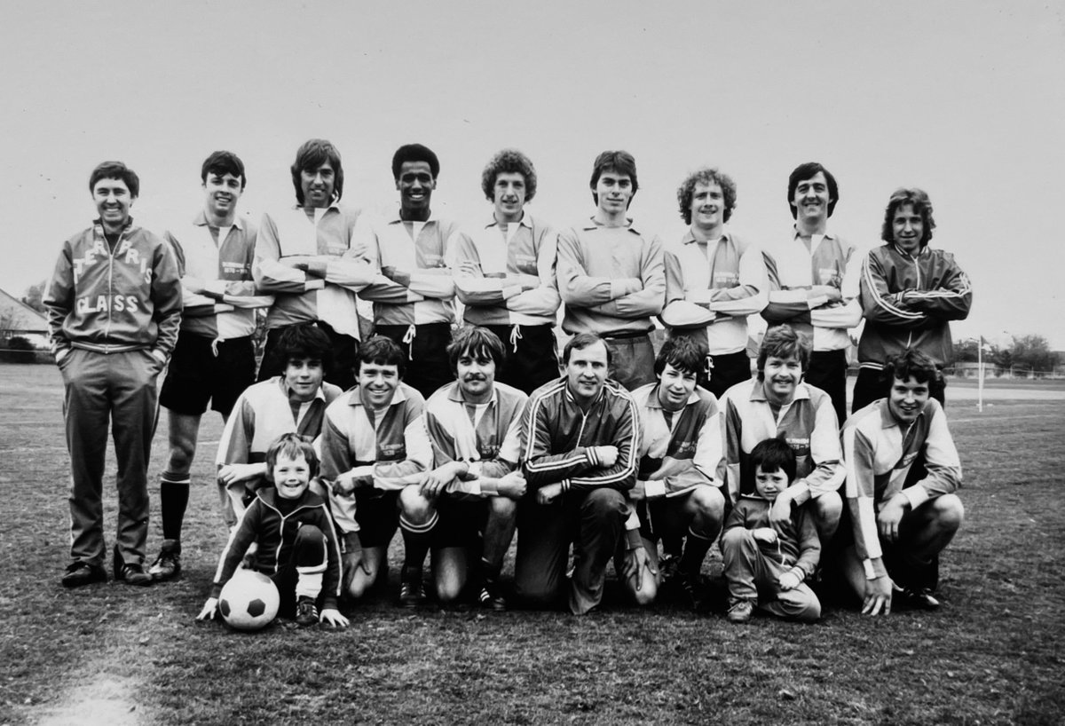 BurnhamFC1878's tweet image. #Blastfromthepast

Burnham FC Reserves Team Photos (circa 1970s?)