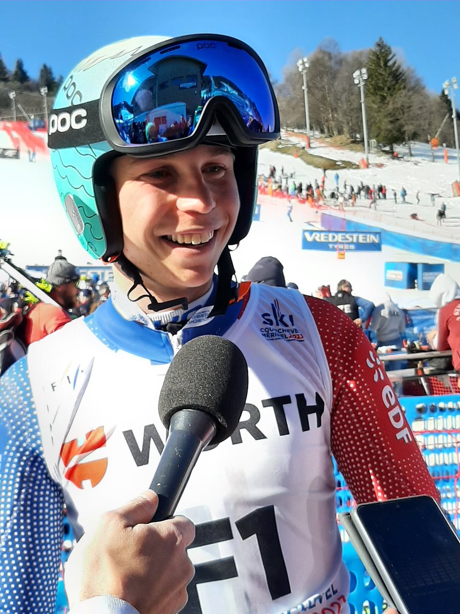 Ski_Chrono's tweet photo. Mondiaux / @bauchet_arthur ouvreur du parallèle par équipes puis demain pour l'individuel : "C'est incroyable. On remercie Courchevel-Méribel de nous avoir associés à ça et voit autant de monde en bas. D'habitude, il n'y a que nos familles." @CM_2023 @skihandi @FFHandisport https://t.co/KkPlc4im7r