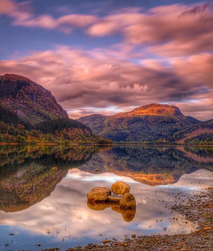 tripplannermama's tweet photo. Scotland [uncredited] #photography #landscape https://t.co/sGn6TCXMxi