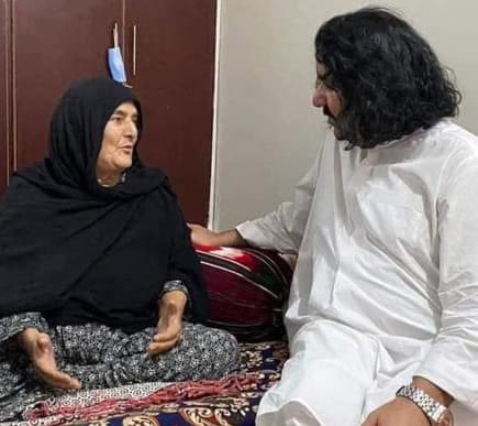 HajiAyoubSh's tweet photo. مورجانې مبارک دې شــــــه
#WellcomeAliWazir https://t.co/r0yXhPwXPy