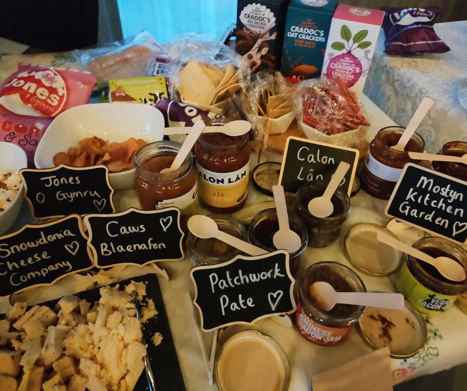 Love your local food producers 💗 Caru eich cynhyrchwyr bwyd lleol