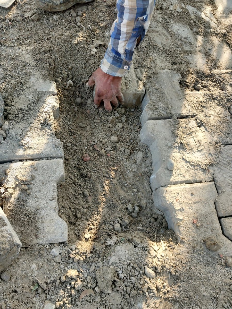 vikasdsvv's tweet photo. Dear ma'am, 
There is a complaint attached with this tweet regarding street maintenance after fitting of water pipeline under Har Ghar Jal Yojna. Please take appropriate action. 🙏 @DmHapur @nwmgoi @shipmin_india https://t.co/3GepsCGFcS