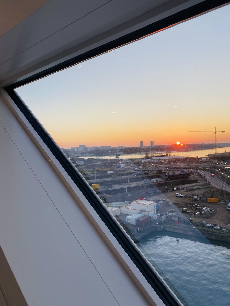 Publicatie van de #ISGINTT 2.0 door OCIMF en @CCNR_Rhin🚨
De 2e versie van de International Safety Guide for Inland Navigation Tank-Barges and Terminals (ISGINTT) is voorgesteld in de Port of Antwerp-Bruges.
Download de nieuwste versie via onze website: citbo.com/nieuws/