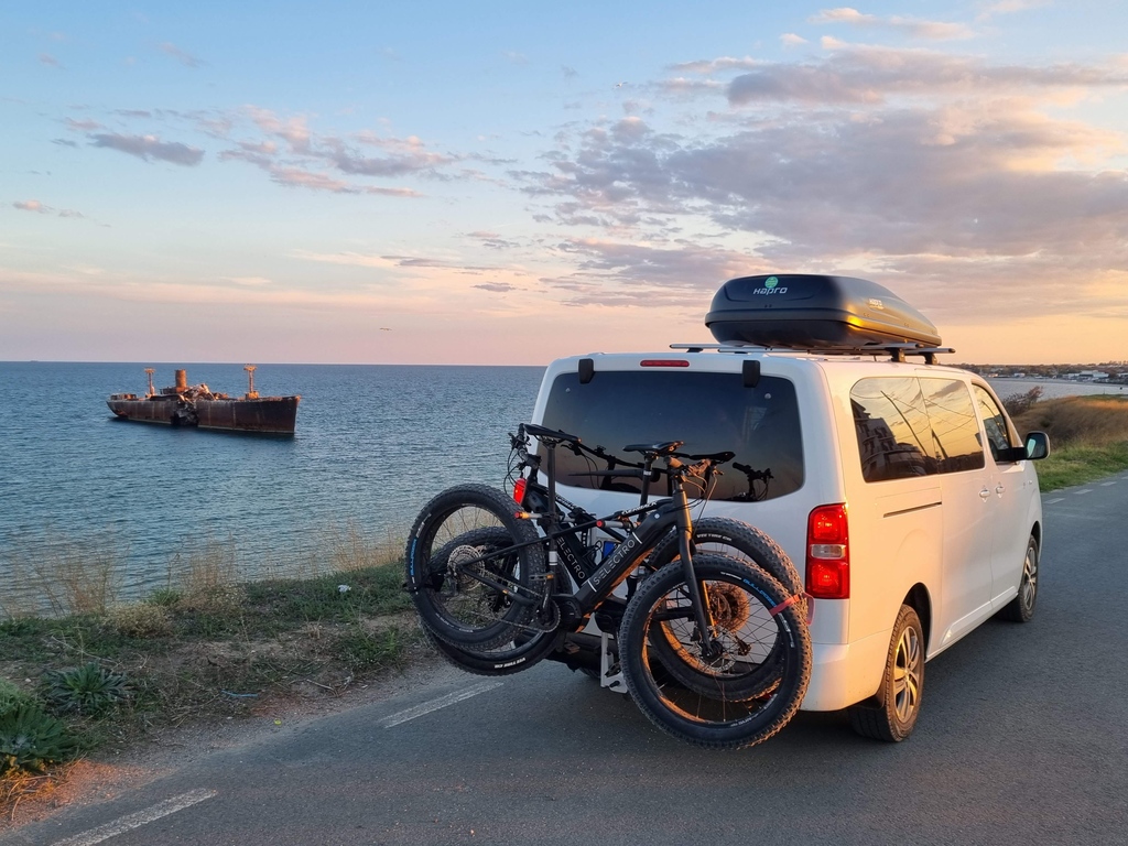 SilverbackBikes's tweet photo. The S-Electro Game Changer.
Learn More: https://t.co/l4TW1ORJyD
📸: @puhkalooduses
#SilverbackBikes #SElectro #eBikes #BornToBeFast #BestInClass #eBikeStyle https://t.co/fwylcBrOuX