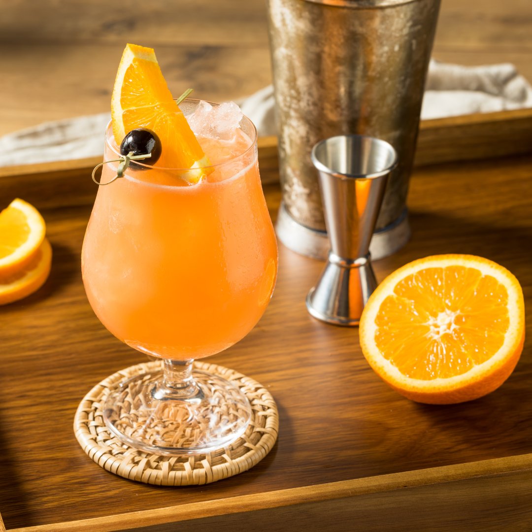 sirdavidspyro's tweet photo. New week, New energy ''Hurricane'' Learn how to make and create this, from our wordpress blog.
https://t.co/DHZH2LW2r1
#cocktails #blog #recipe #SiporServe #wordpress #teamcocoandvanilla #cocktail #readytodrink #smallbizz https://t.co/ft3VcOqOh0