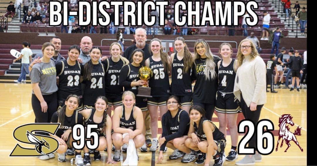 tim53860471's tweet photo. Proud dad moment!! #goldballchasin #freshman #NETTES @806hsscmedia @HornetSudan @pchristy11 @CFEliteSports @TheCoachSande https://t.co/T6KZdsJR4u