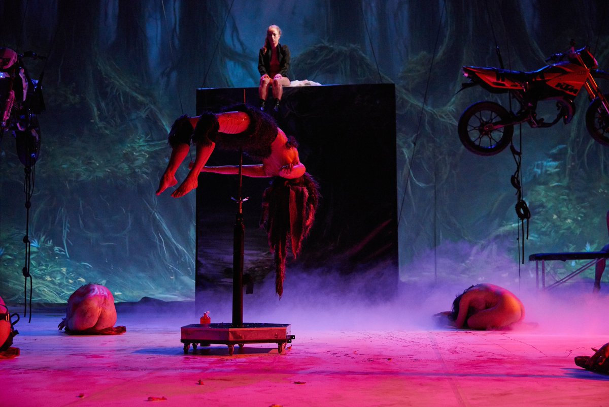 Open call for UK artists ready to dream big for New Dimensions, a new commissioning project.
 
BAC @TMSomewhere <a href="/GlasgowTramway/">Tramway, Glasgow</a> <a href="/AttenboroughCtr/">ACCA (Attenborough Centre for the Creative Arts)</a> &amp; <a href="/Transform_Leeds/">Transform</a> are offering a rare opportunity to create &amp; present work at scale, premiering Autumn 2025. 

bit.ly/new-dimensions…