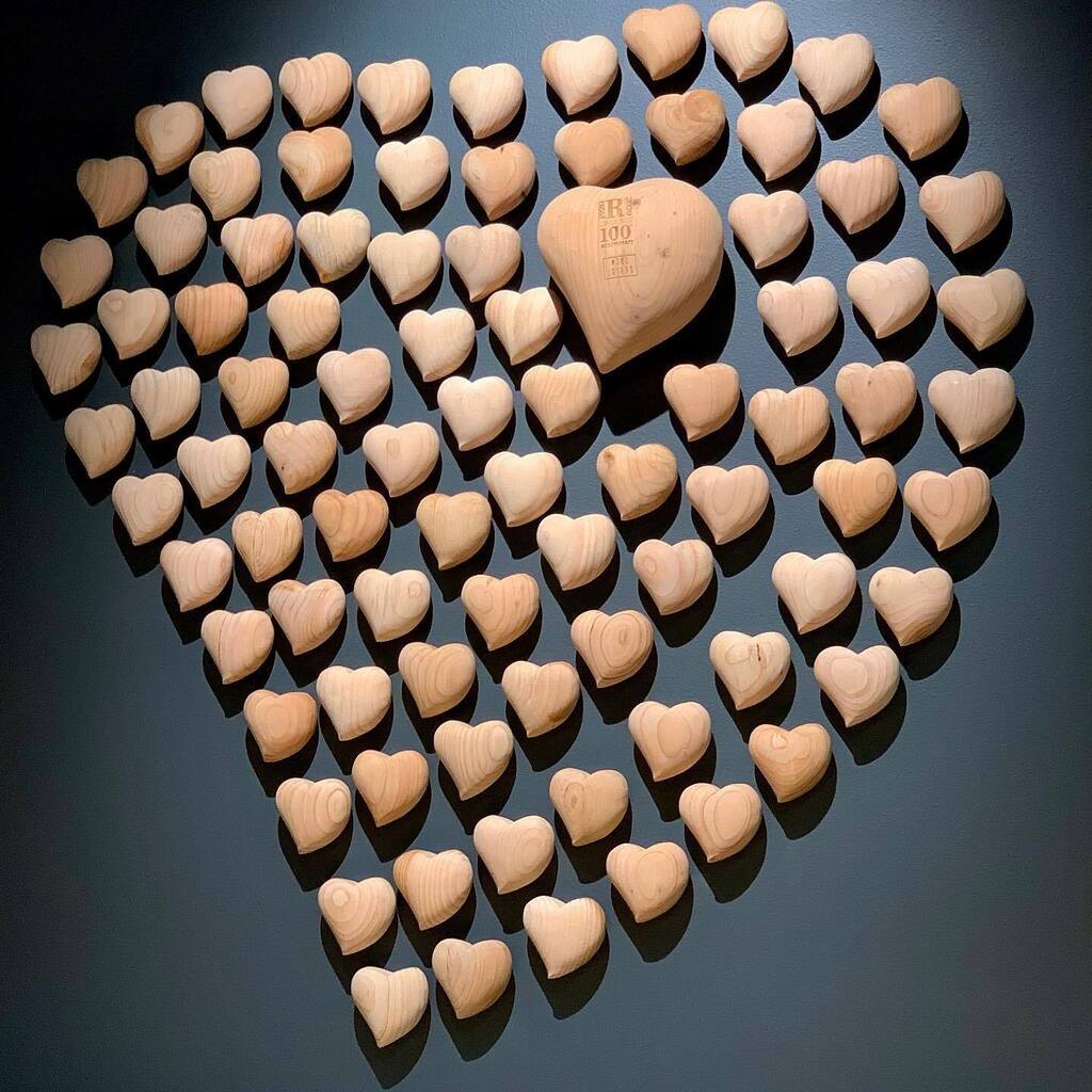 acultus_de's tweet photo. Happy Valentines Day! 🤎 solid wood made by #riva1920

#valentinstag❤️ Photo @gg_designart @vitamin_design @modumshop.de #designart #gg_designart #acultus https://t.co/iqCbH7BtrK