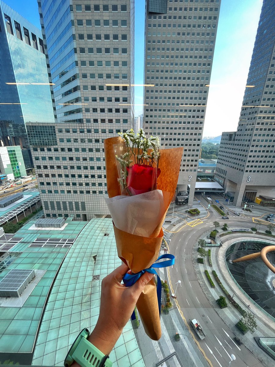 linayongln's tweet photo. Happy Valentine’s day to all 🥰 https://t.co/MDymQZK5i8