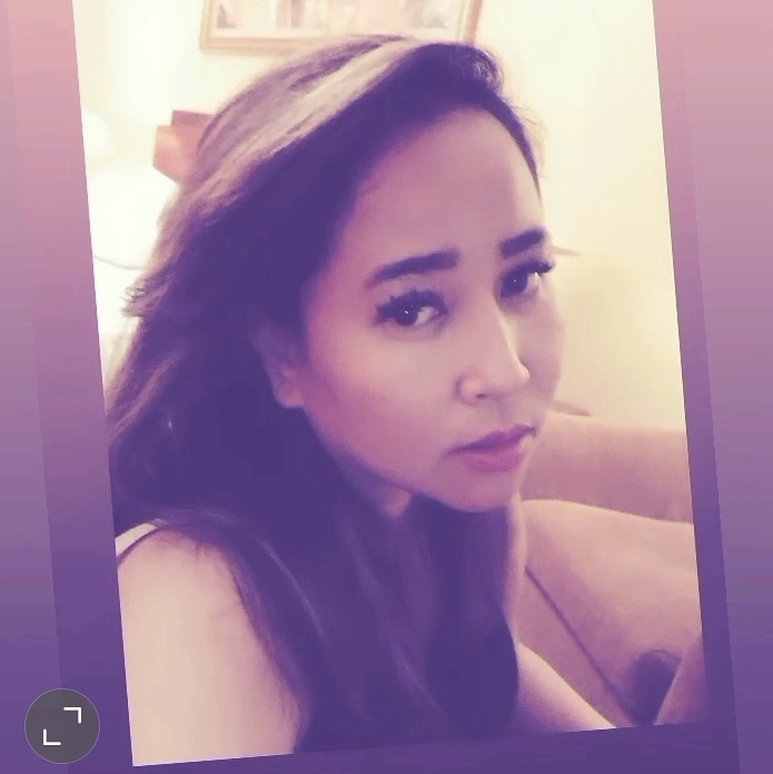 OcoyDebleng's tweet photo. Mau nanya nih sama cowo sosmed yg lg main twitter, kalau cuaca dingin enak ngapain aja ya? 😊  
Malam... https://t.co/sRJajzcexA