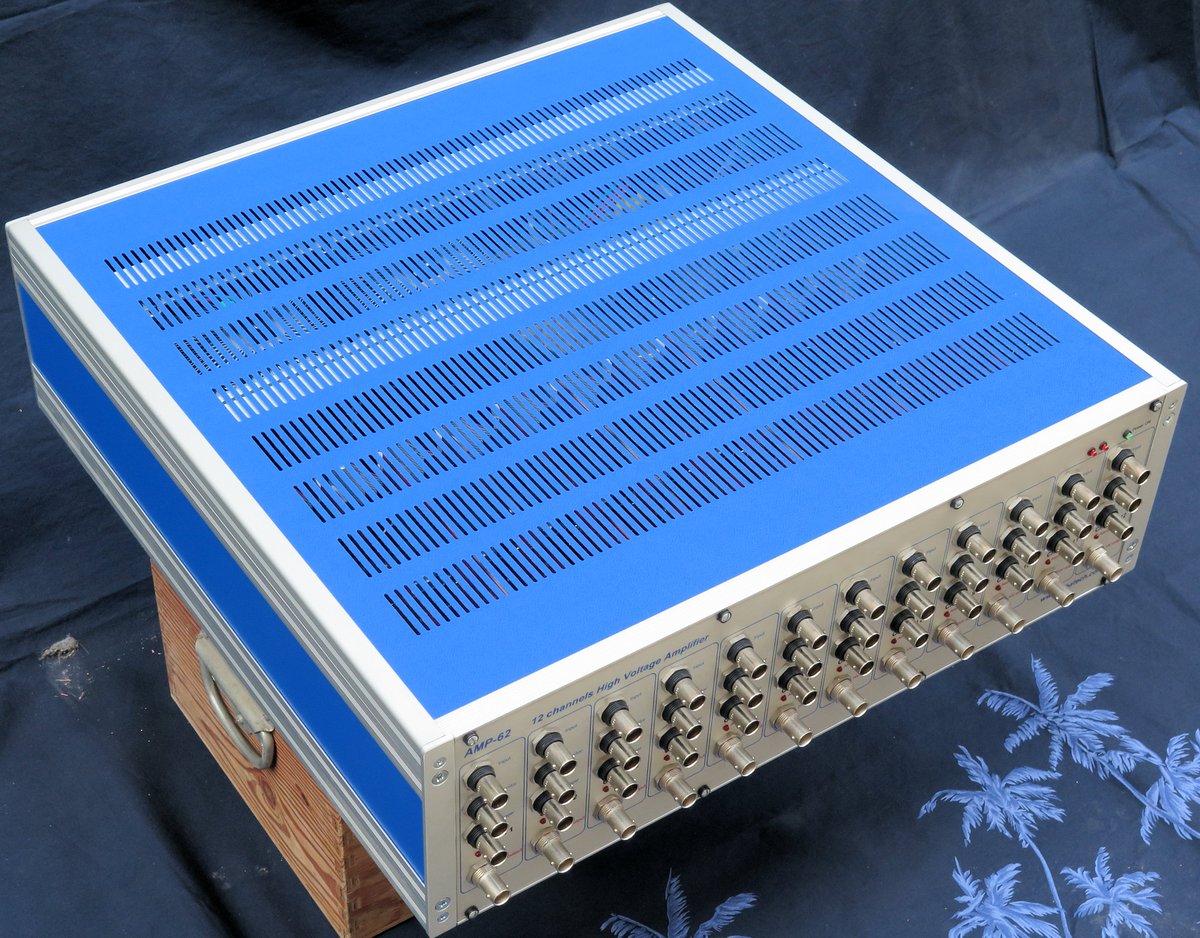 elbatech's tweet photo. #ElbaTech, with the #Roland Institute at #Harvard, designed a High Voltage (± 500VDC) very-low- noise (< 5mVRMS) amplifier with 12 independent channels
#highvoltageamplifier #hvamplifier #positron #apex #maxplank #singer https://t.co/cKyUgqIStQ