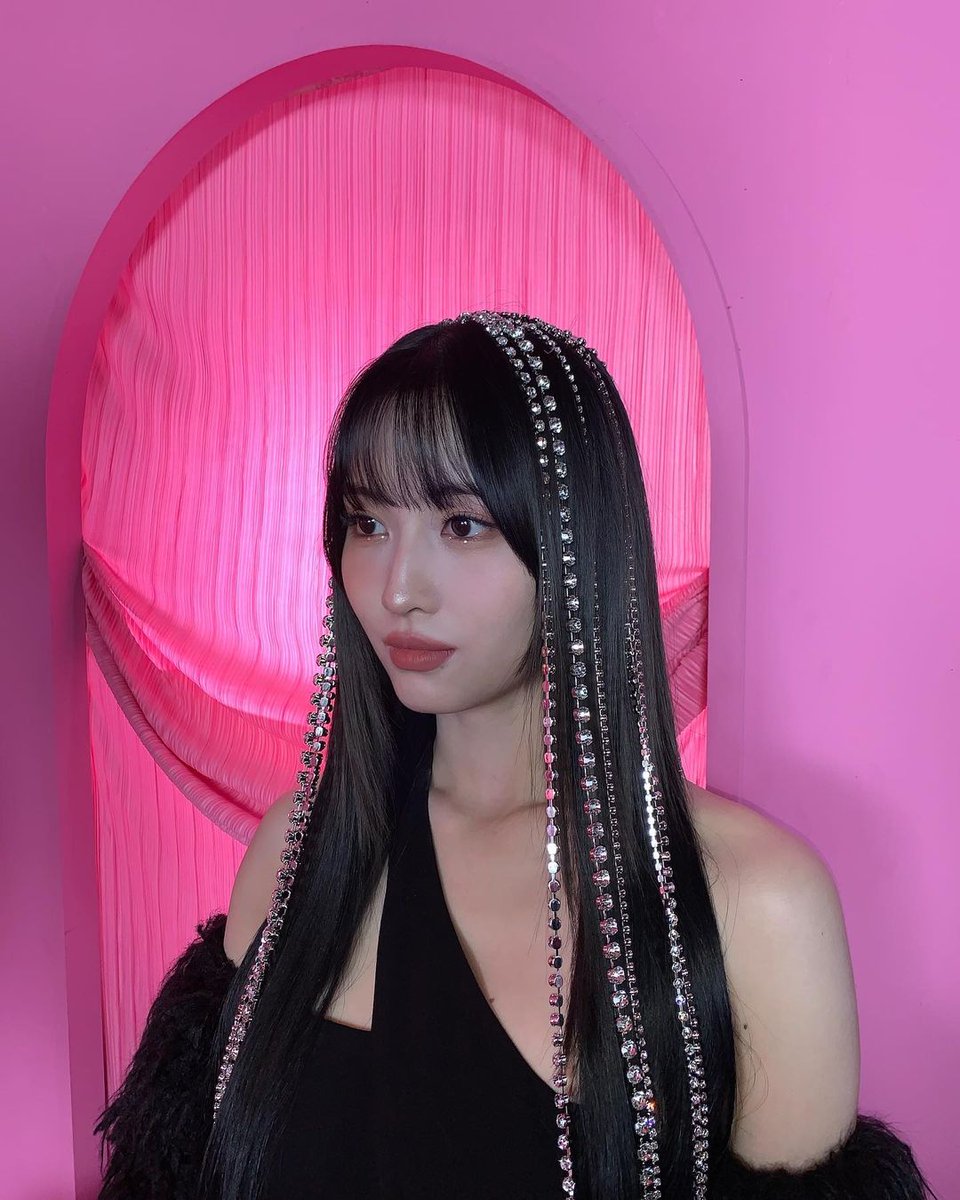ollyssi's tweet photo. HIRAI MOMO ❤️‍🔥❤️‍🔥❤️‍🔥

#RESPECTMOMO https://t.co/9CJWiW8pjW