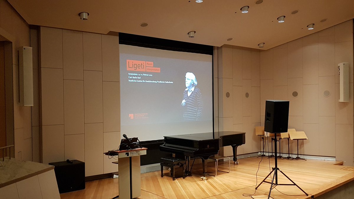 TomWappler's tweet photo. Es ist angerichtet. Das nächste Symposium am Staatlichen Institut für Musikforschung. Dieses Mal "Ligeti: Raum - Interpretation". Und dieses Mal "nur" Zuhörer und helfende Hand. 😊 https://t.co/RSdpYF5zcF