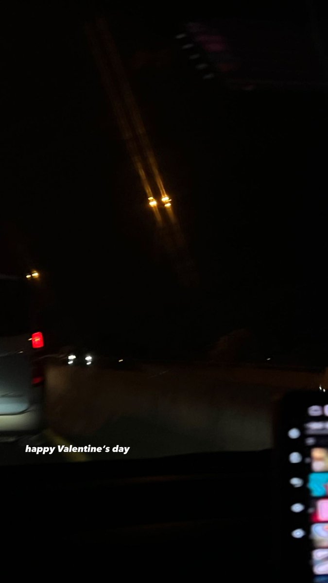 CennyStation's tweet photo. [🌙 Story IG update]
230214

happy Valentine's day 

＃琛馨如意 #เชินเน่ https://t.co/5etNBvYKCG