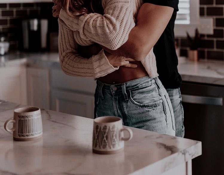 chilumi_dates's tweet photo. Happy Valentine’s Day everyone! 🤍 Still looking for some inspiration? Maybe you just need the right spark? 
Perhaps some sweet or spicy photos?

*remember, if your creation is NSFW, pls mark it as sensitive or tag appropriately- much obliged!

#chlmvday2023 #lunartides2023 https://t.co/T6EoLtjCIA