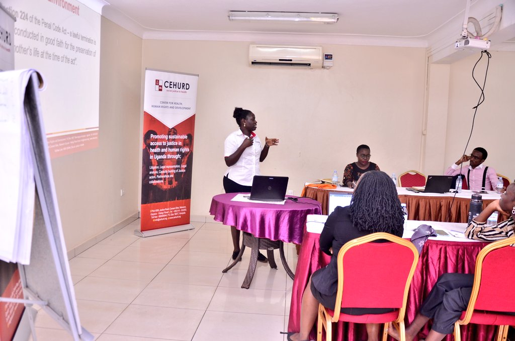 cehurduganda's tweet photo. A patient has a right to access health care, a right to informed consent, access to information, a right to confidentiality and privacy.
#HarmReductionUg
#LifeAtRisk
@AJRuth3 @EstherDhafa https://t.co/Imp5v8BMUz