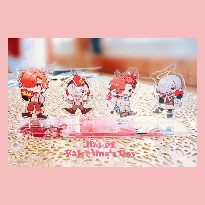 スタンドにちゃんと刺さってるverめ~~~ちゃめちゃかわいいです  