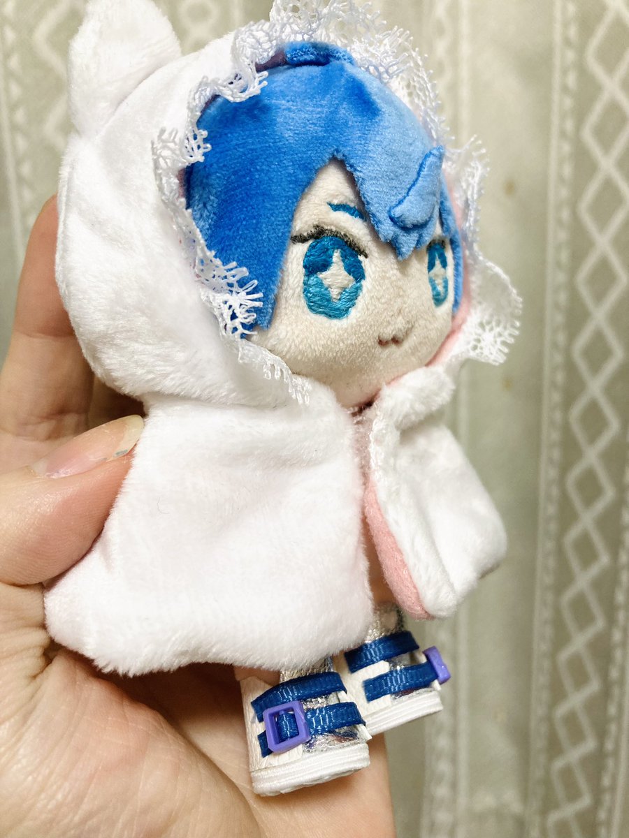 plumu1q_VAV's tweet photo. み て 天峰のぬい かわいい
サプライズ もらった びっくり
しいたけ目かわい〜〜〜〜!!!
お鼻あるのもかわい〜〜〜〜〜〜🫶🏻
全部おもちボアだから もちもち
もちもちのあまみね もちみね
#_umt1 https://t.co/CiV9Swt6Ij