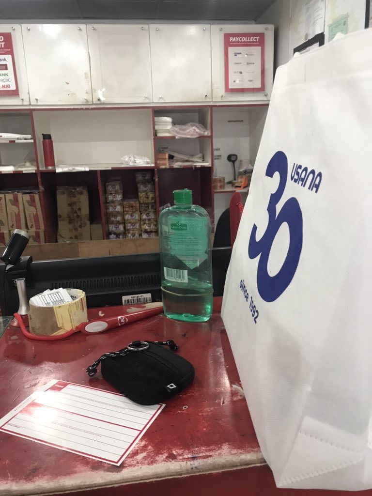 Gio_USANA08's tweet photo. ✅Just Sold
2 pairs of cellsentials to my new user!🤗 thank you for your purchase ma’am!
Products bound to Matalam!😍
#consistency #Cellsentials #usanakidapawan #TrustedByAthletes #supportsmallbusinessowners #vitamins #minerals #antioxidant #sold https://t.co/csDS5FsL7t