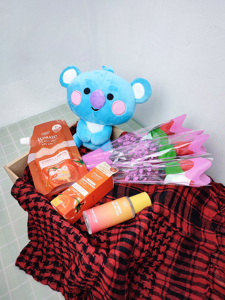 MommyNiLouieJr's tweet photo. Happy Valentine's Day everyone!
Check out FRESH products online and in Watsons store.
Naka SALE and you can get more discounts if you use your Watsons Card. https://t.co/lbkxMne3FU
#WOWFRESH #WOWFRESH10xVitaminC #FreshPhilippines #FreshSkinlab #Skintok #YanangFREShhairgoals https://t.co/ieGJWn8z7R