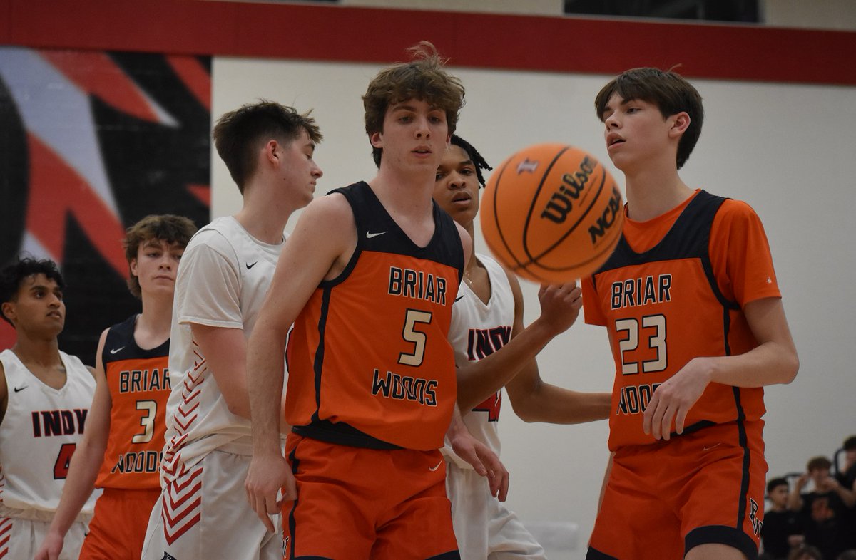 On his birthday, Eamon Welsh (21 points, 12 boards) powered <a href="/BWHSBoysBball/">Briar Woods Boys' Basketball</a> to a 51-38 Potomac Tournament victory over Independence. His clutch senior performance and the Falcons' defense were the keys. Story by <a href="/Ttown316/">TJ_Davis</a> here: novahoops.com/potomac-distri…