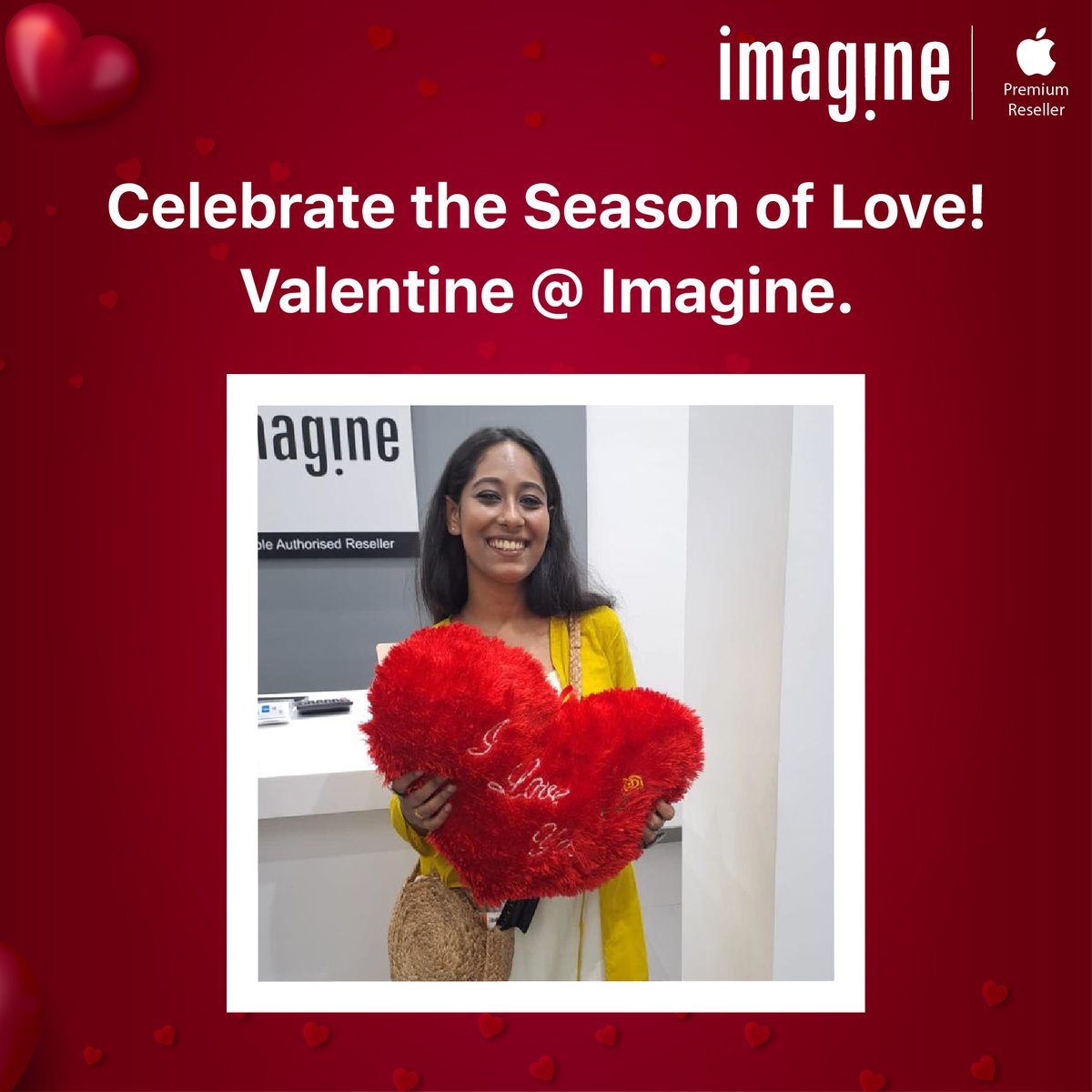 ImagineApplePR's tweet photo. "Customer service is not a department, it's everyone's passion at Imagine and we are keen to fulfill it".
Come visit peeps, and shop your favorite Apple products from Imagine because we have some exciting #ValentineDay offers just for you!
#HappyCustomer #ValentineWithImagine https://t.co/iwPfAGgj82