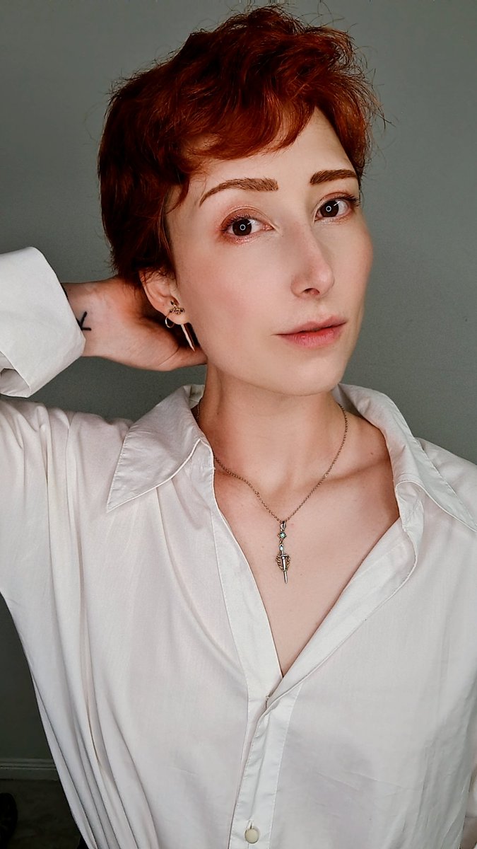 zimiel☆ tressym on your shoulder tweet media